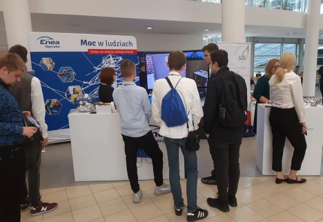 Enea operator stoisko uczniow