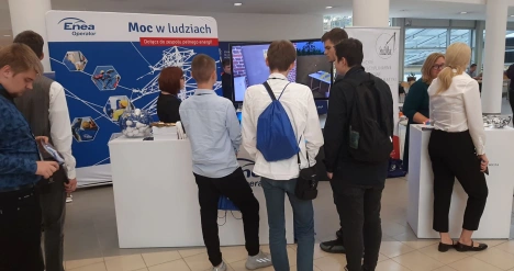 Enea operator stoisko uczniow